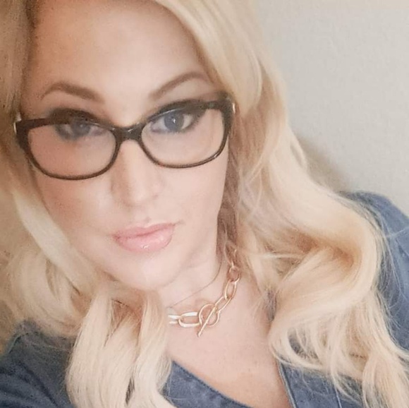 kellymhillis